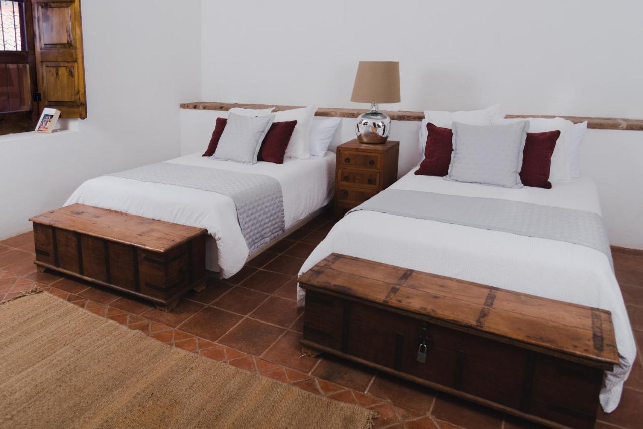 Puerta Del Lobo Villa Querétaro Habitación foto