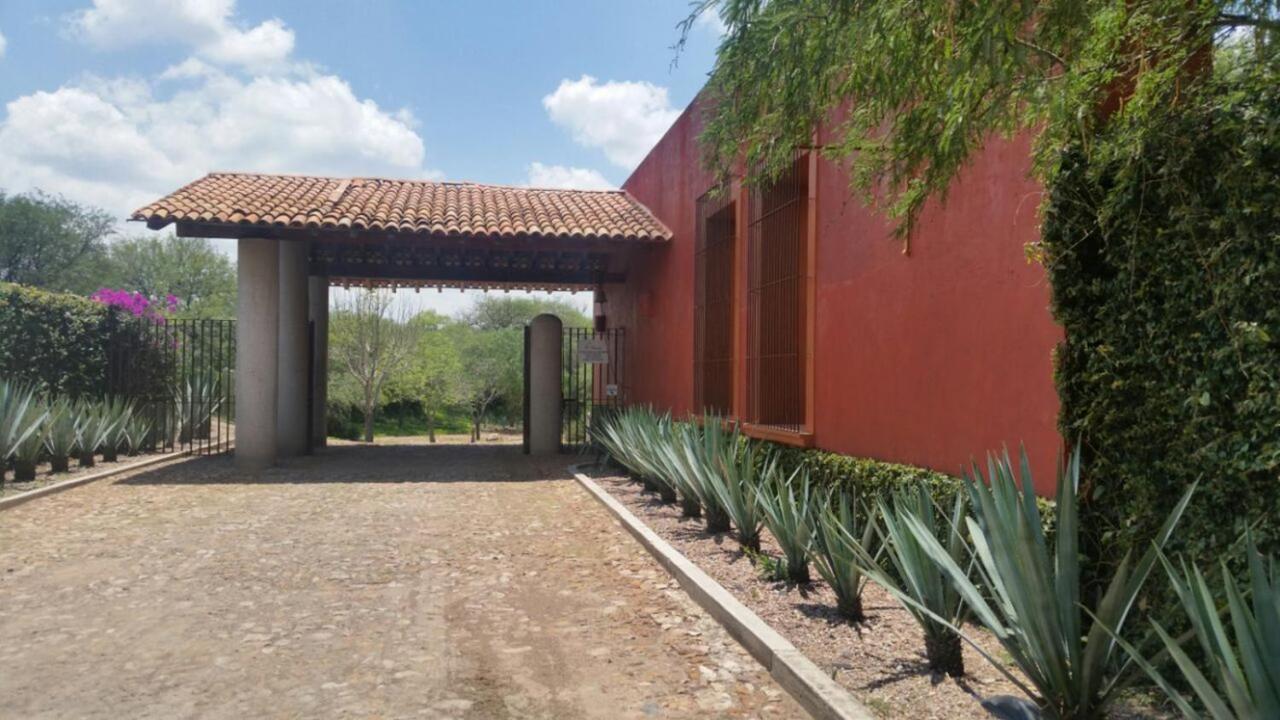 Puerta Del Lobo Villa Querétaro Habitación foto